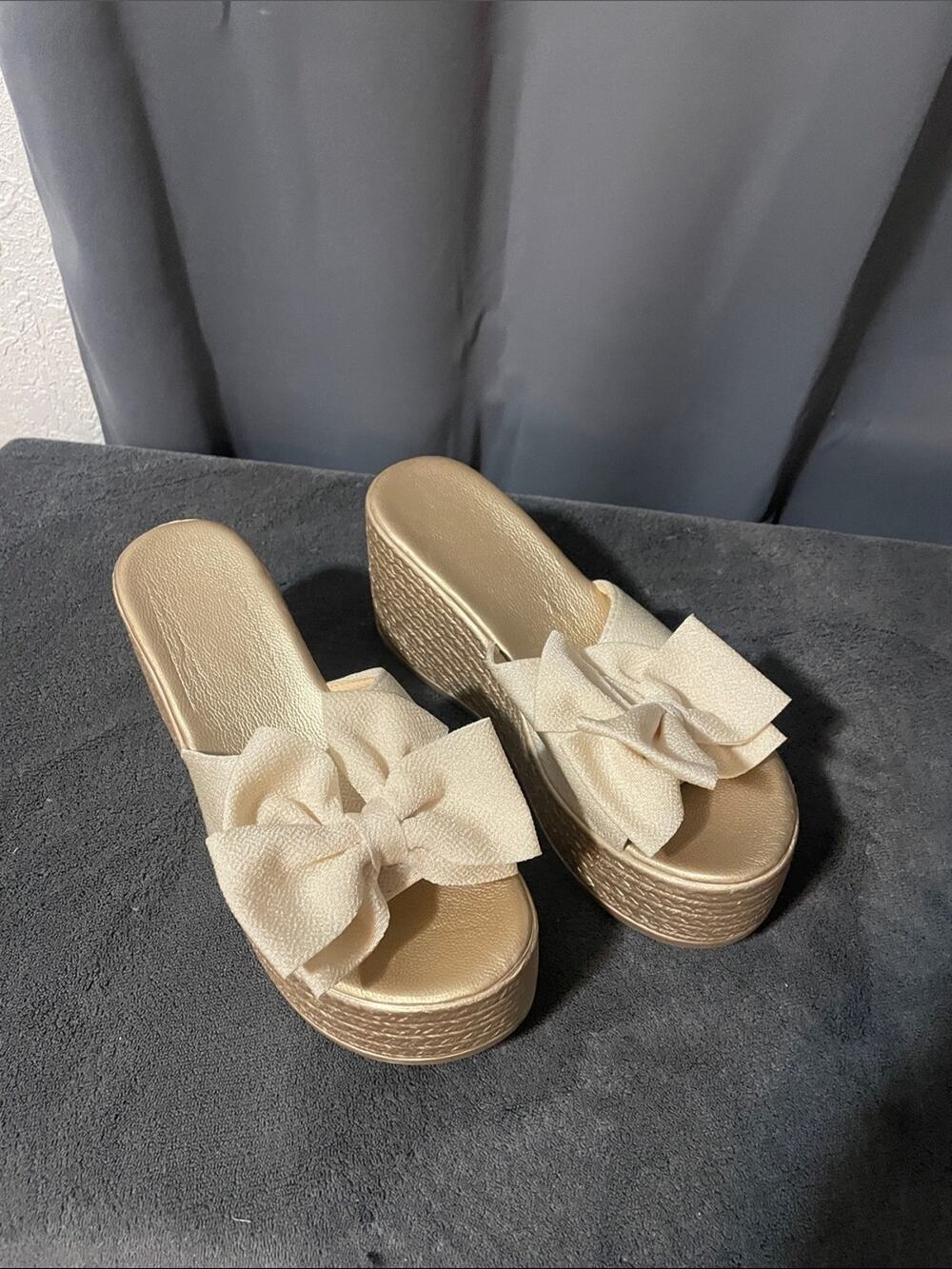 Women's Cream Platform Slide Sandals with Decorative Bow
